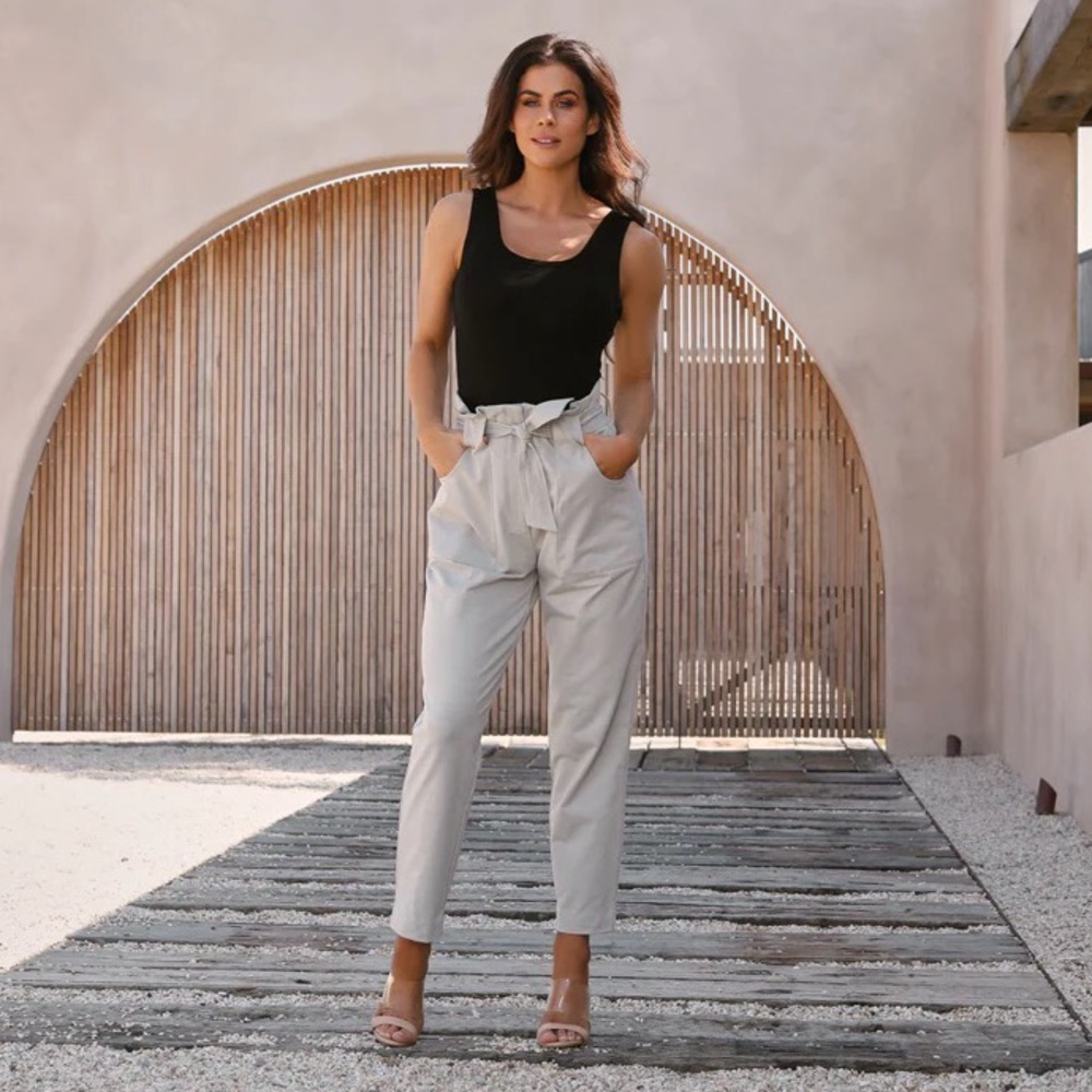 Cruise Pants in stone